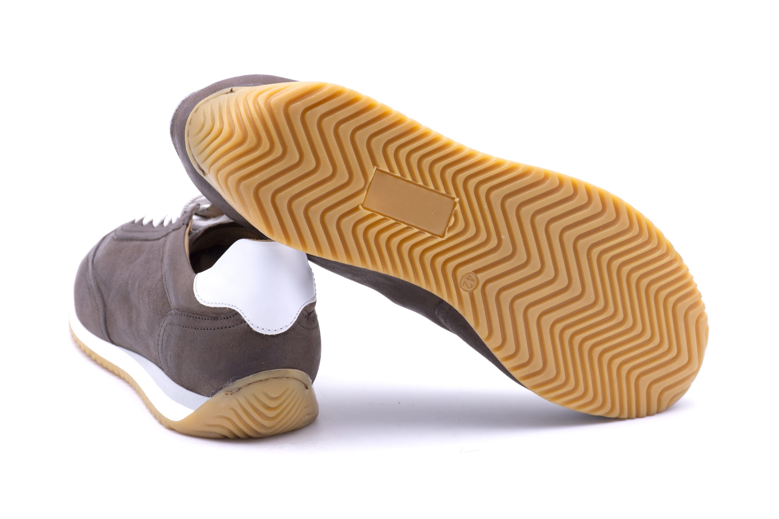 Sneaker ebano in pelle