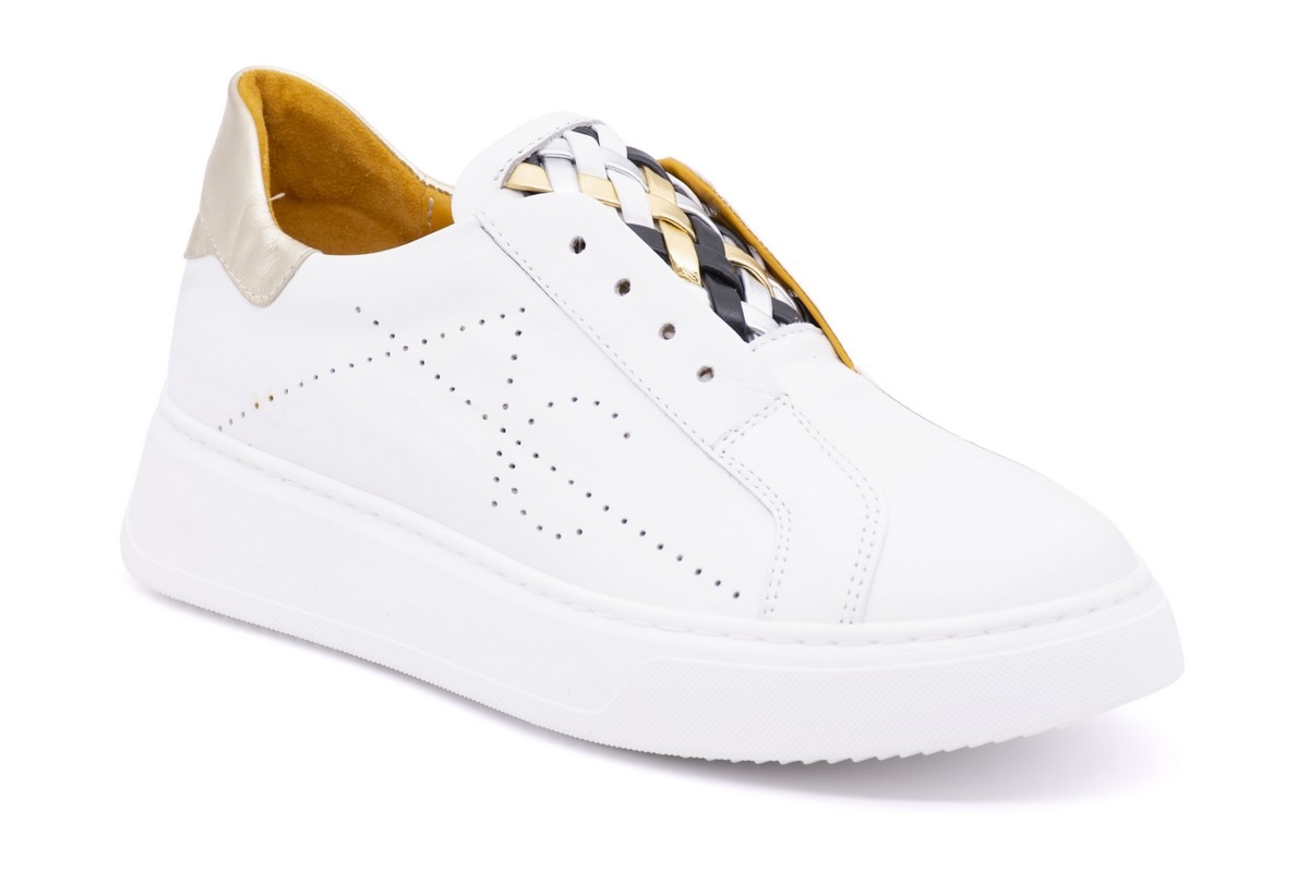 Sneaker slip on in pelle