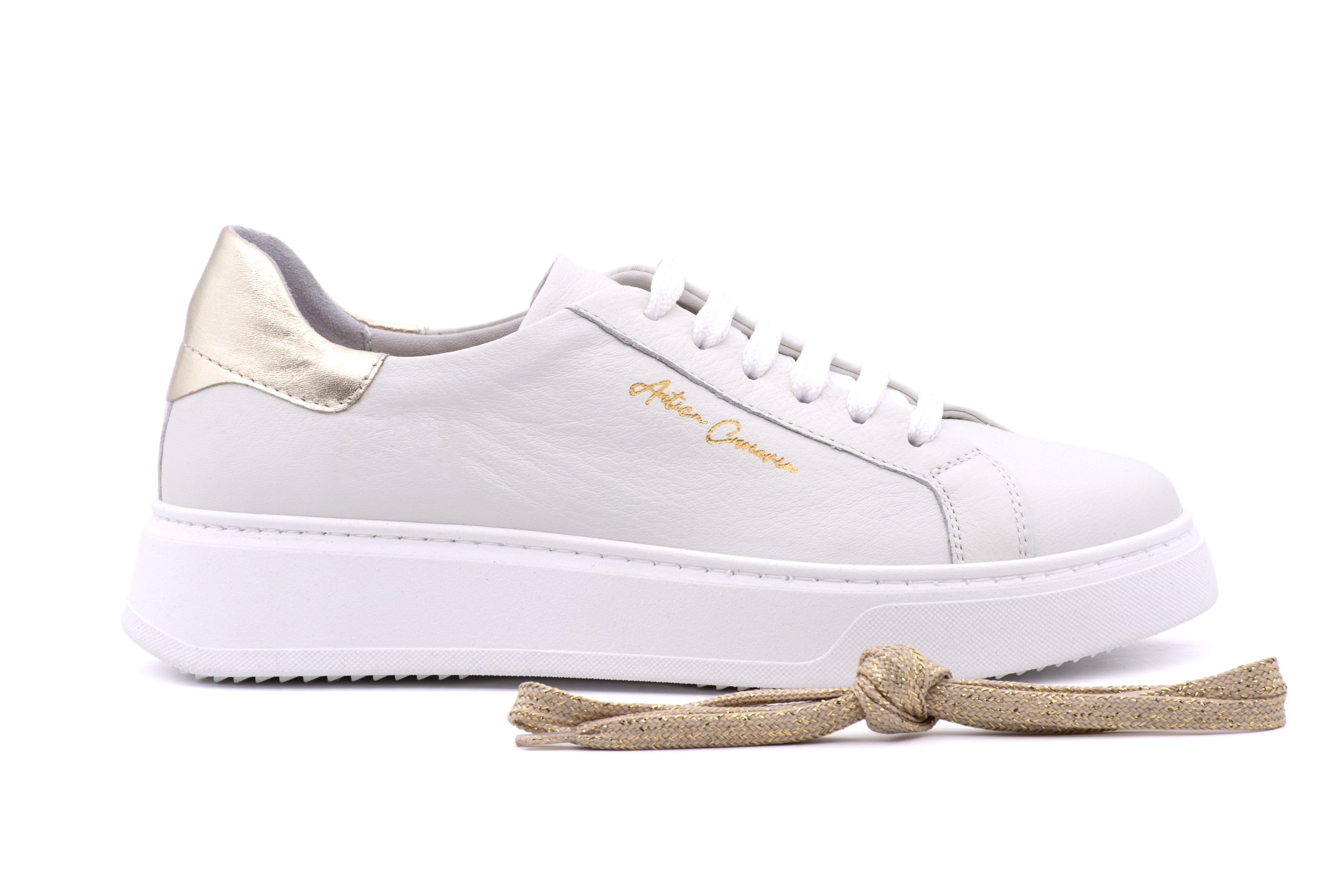 Sneaker in Pelle 22870