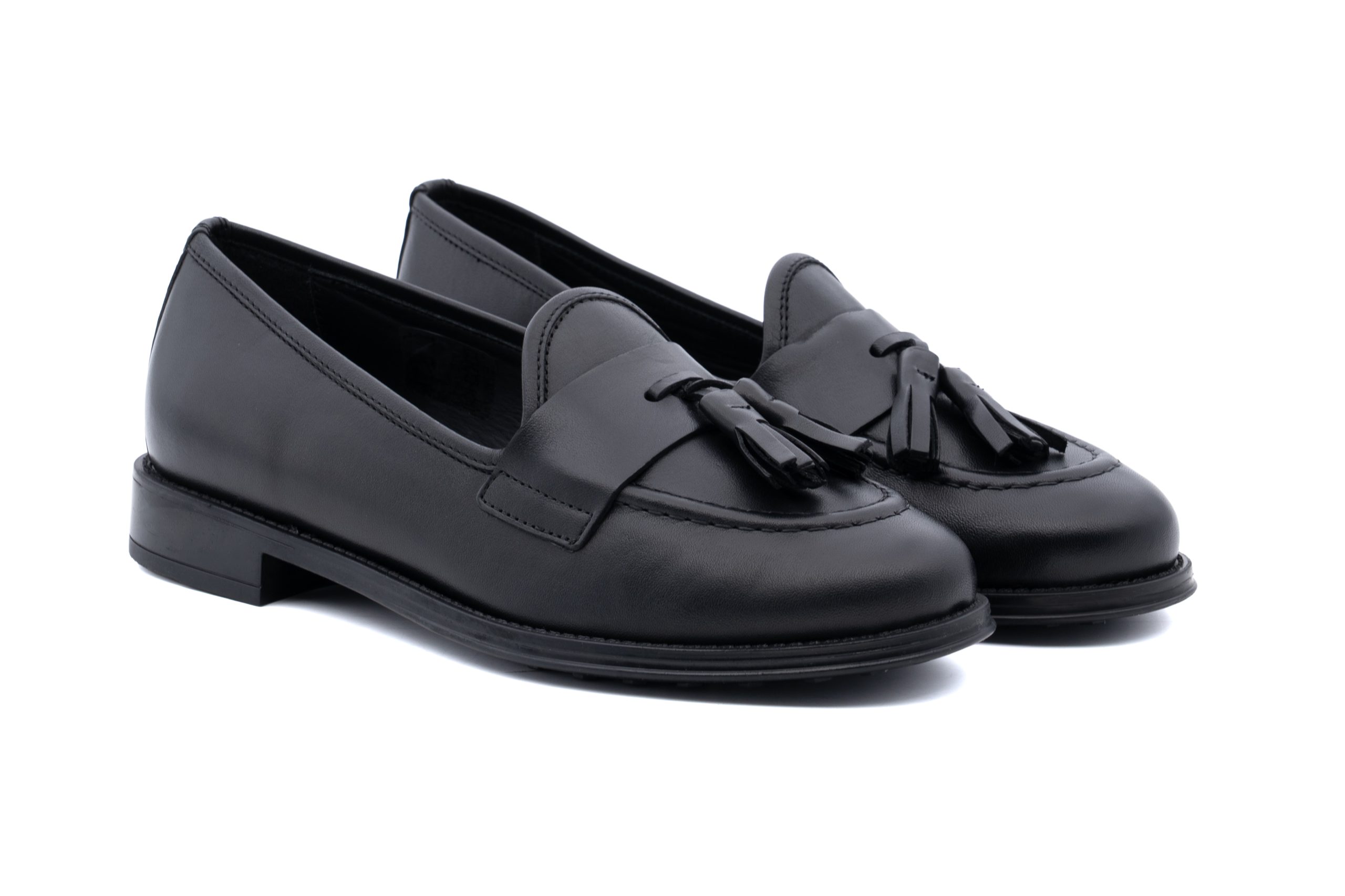 Mocassino in pelle con nappine